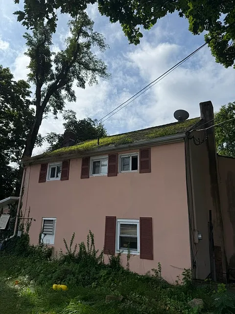 4 bed, 2.5 bath, 1579 sqft, $3,500 — Photo 4