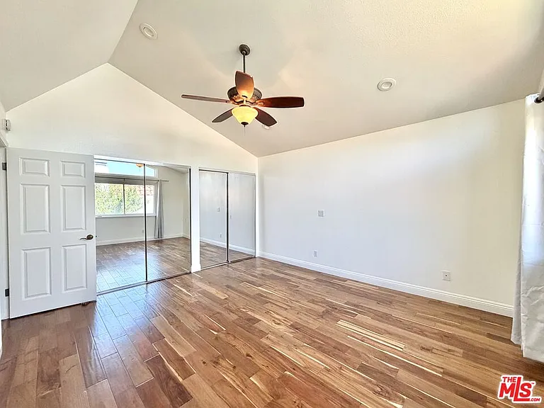 1615 Wellington Pl — Photo 29