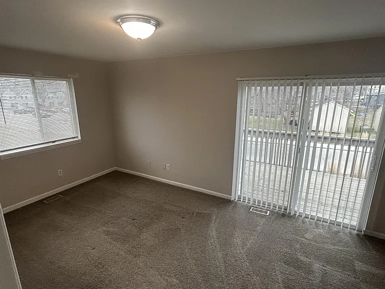 157 Atwater St #B — Photo 6