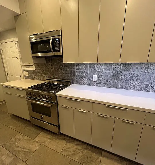 9373 W Olympic Blvd — Photo 9