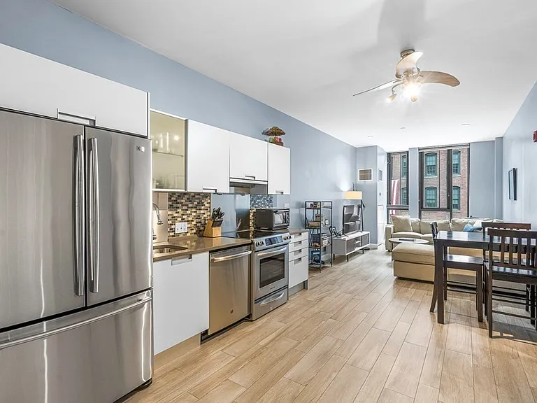 346 Congress St #203 — Photo 1