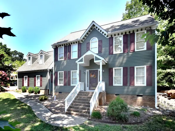 1 Timbercreek Ct, Durham, NC 27712