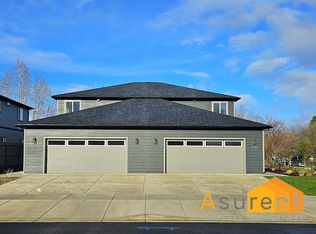 559 Nicholas Lee Dr, Medford, OR 97501