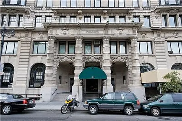 Sold by Isaacs Ganz Real Estate | media 10