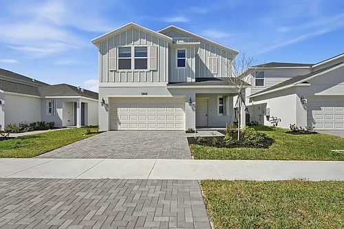 10802 NW Moon Rise Ln Photo 1