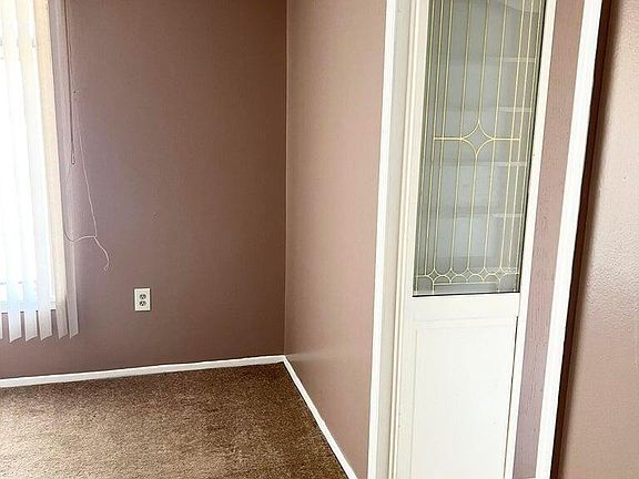 5th image of 9508 Gairloch Dr