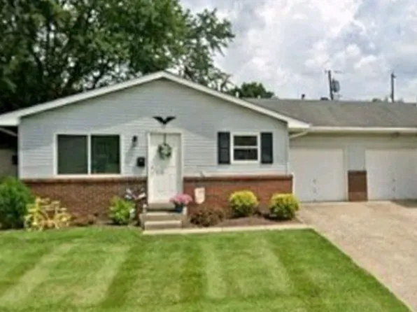 1372 Western Row Rd, Mason, OH 45040