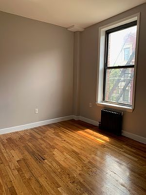 5th image of 201 W 120th St #5EE