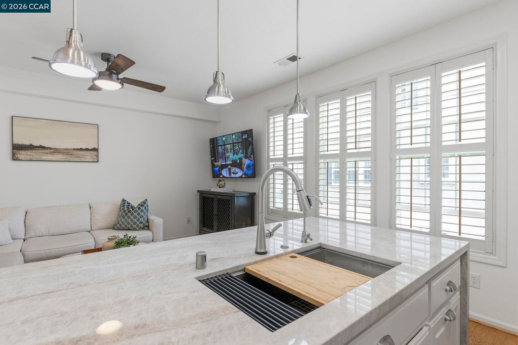 4483 Brannigan St, Dublin, CA - More