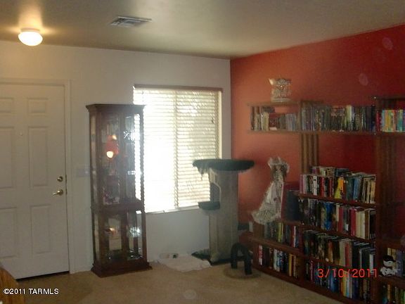 5th image of 6944 S Creek Run Ave