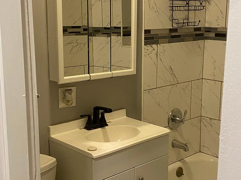 4509 W Monroe St #1 — Photo 11