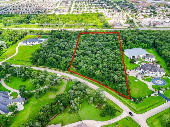 8331 Thompson Lake Dr, Missouri City, TX 77459