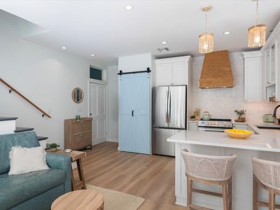 634 Louisa St APT 2, Key West, FL, 33040