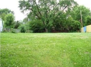 2304 S Cedar Ave, Independence, MO 64052