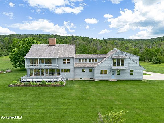 3rd image of 408 Washington Mountain Rd