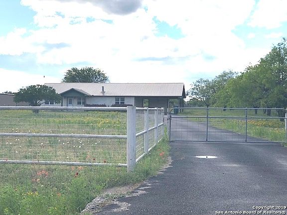 2nd image of 310 County Road 144b
