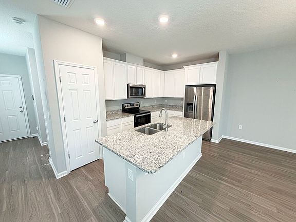 4th image of 13295 Didymus Dr