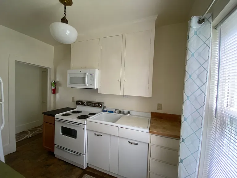 34 West Rd #3 — Photo 16