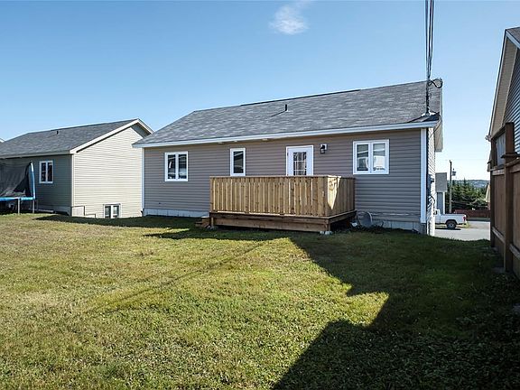 4th image of 5 Mayfair Avenue