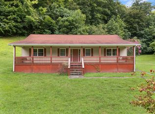 617 Big Willard Rd, Busy, KY 41723