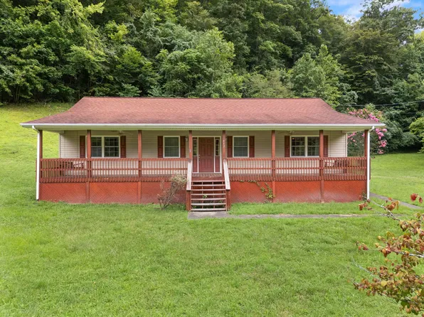 617 Big Willard Rd, Busy, KY 41723
