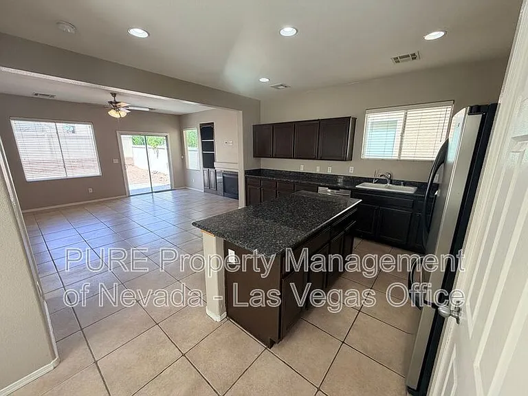 4320 Laguna Garden Ave — Photo 13