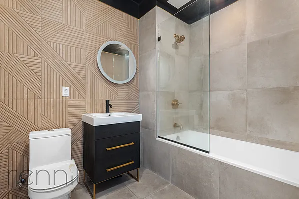 Rented by Rennit Inc. | media 9