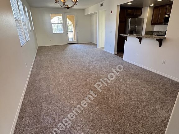 4th image of 290 Riverdale Ct APT 1114