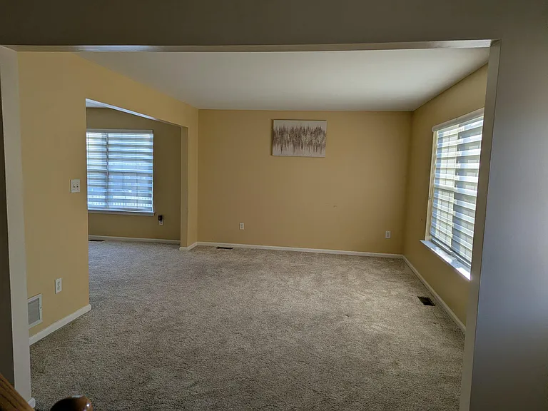 4 Tether Cir — Photo 3