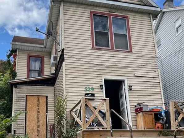 529 Valley St, Lewistown, PA 17044