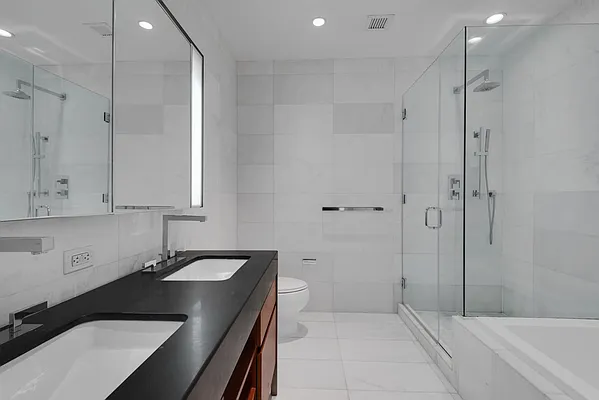 Sold by Platinum Properties | media 8