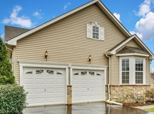 712 Michael Ct, Lakewood, NJ 08701