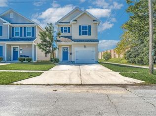 900 Godwin Ave, Chesapeake, VA 23324