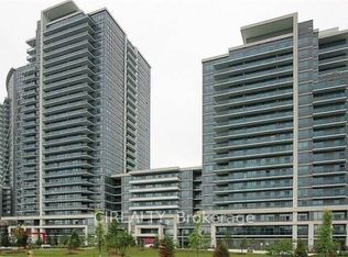 7165 Yonge St #1412, Markham, ON L3T 0C9