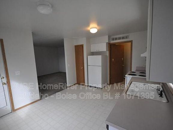4th image of 41 SW 7th Ave