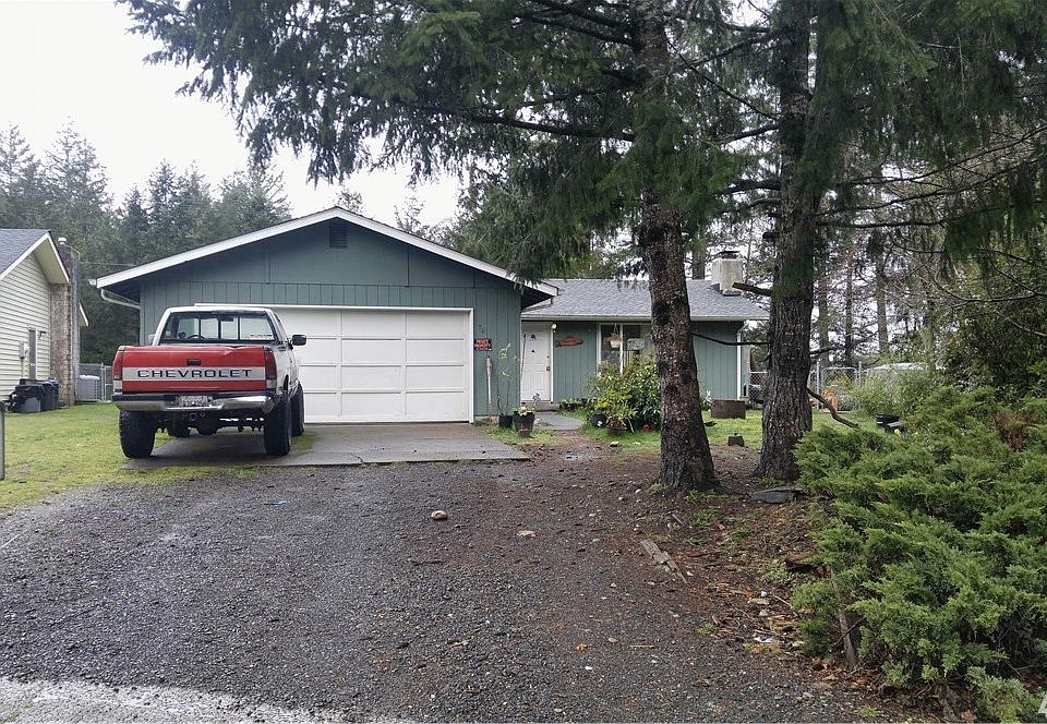 1st image of 30 E Alder Pl W