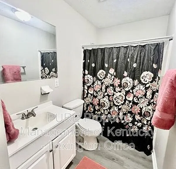 566 N Martin Luther King Blvd — Photo 10
