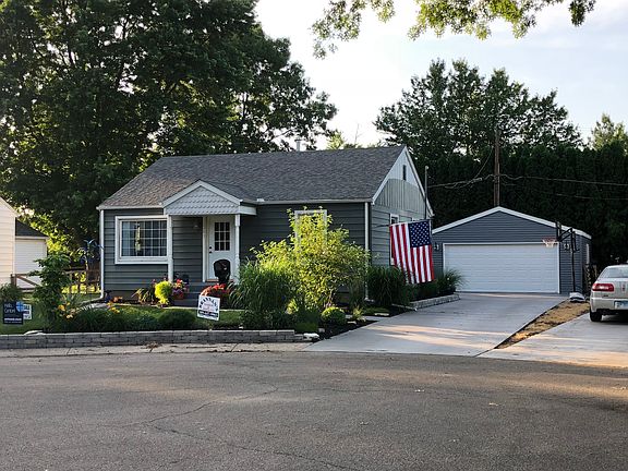 New driveway/walkway 2016