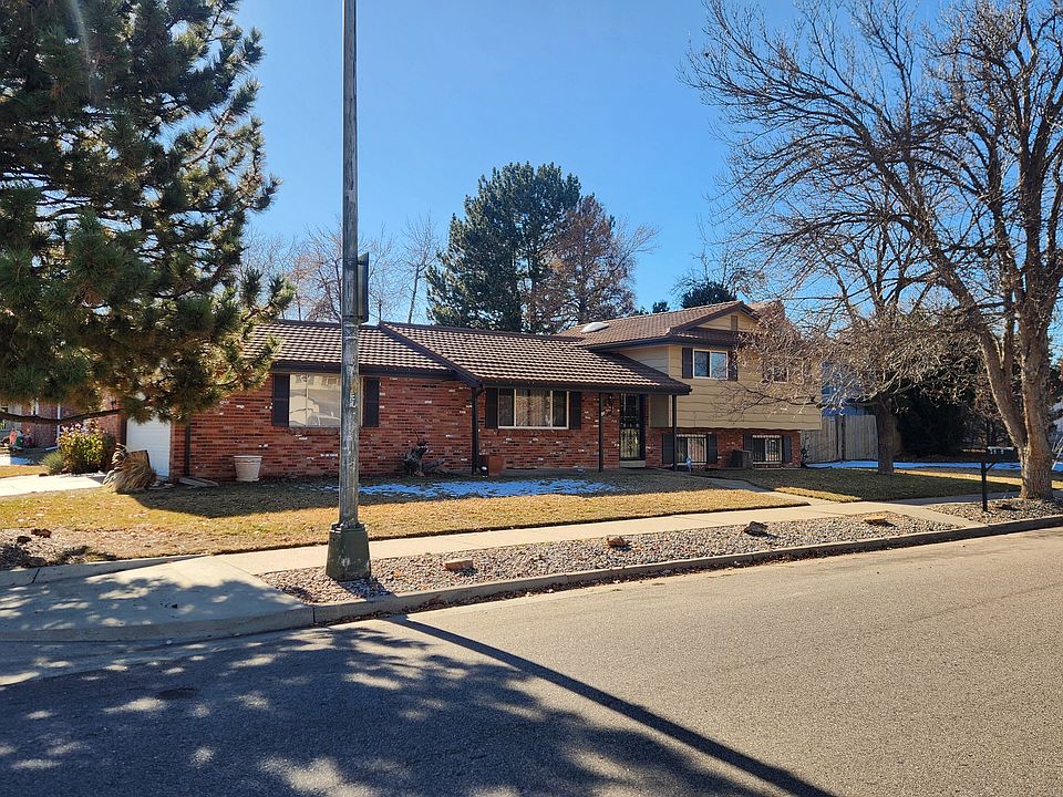 Corner lot home