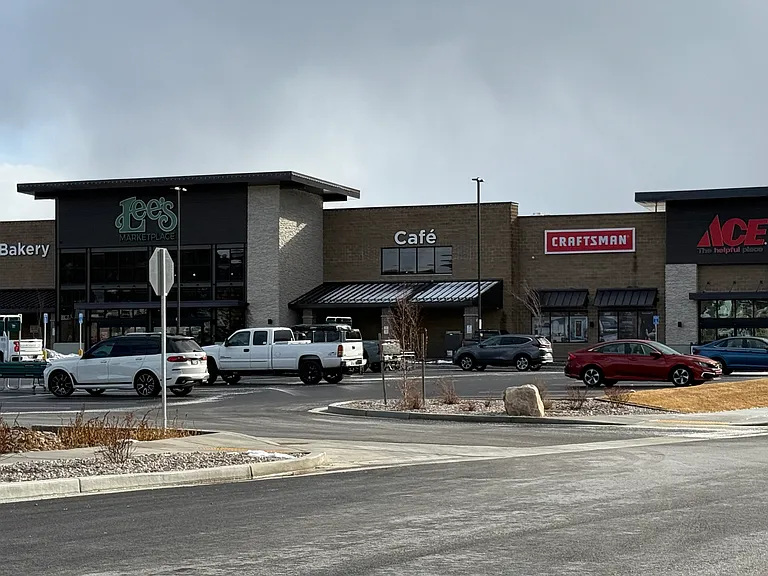3142 W Harvard Dr — Photo 38