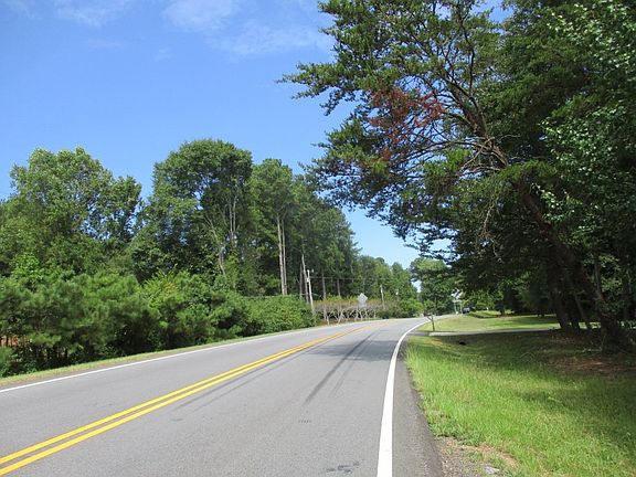 4th image of 817 Highway 92 N