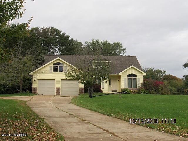1st image of 165 Steamburg Dr