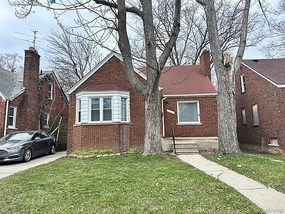 2nd image of 10313 McKinney St