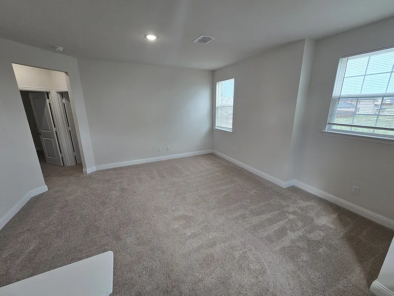 1805 Acosta Dr — Photo 15