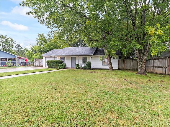 4th image of 2503 W Ravenswood Dr