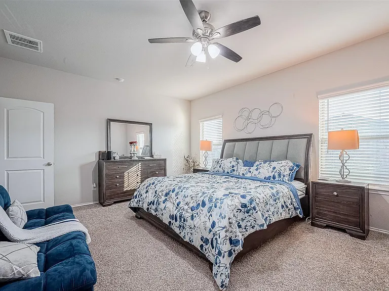 21311 Orono Heights Trl — Photo 24