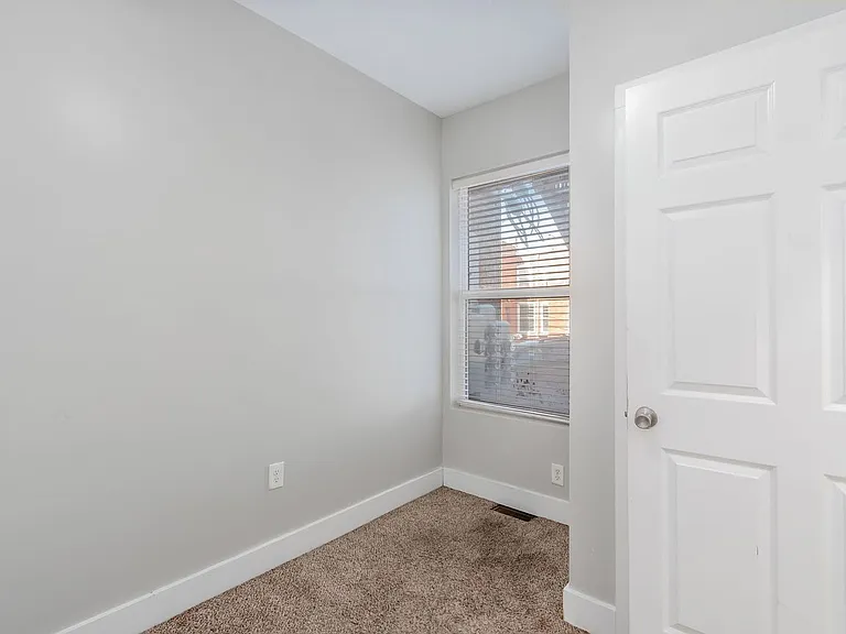 24 Chittenden Ave — Photo 16