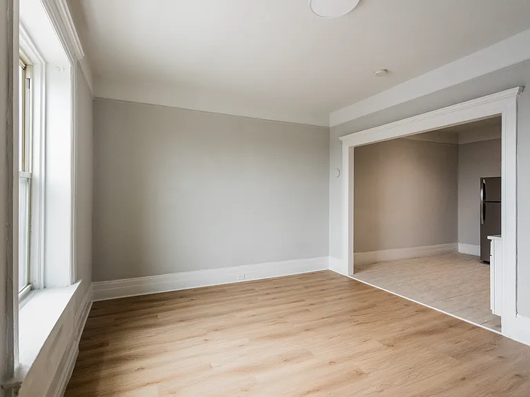 Pasadena Apartments — Photo 52