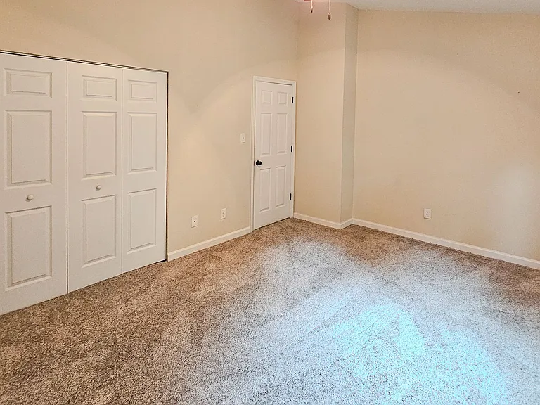 2146 Belle Terra Rd — Photo 12