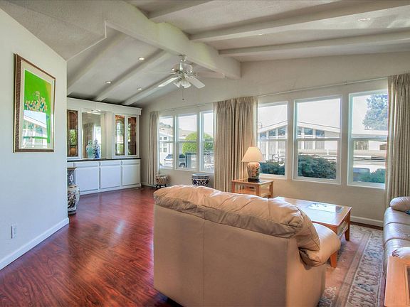 5th image of 769 Villa Teresa Way